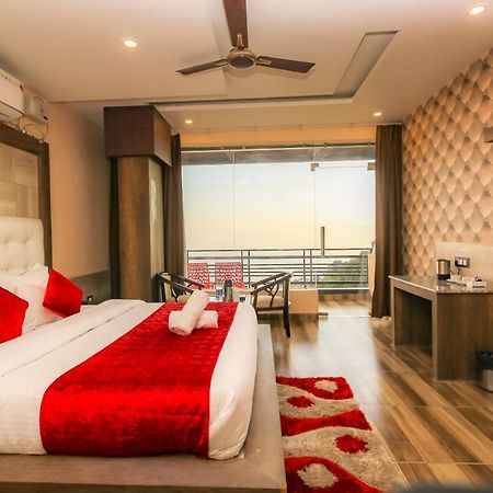 Hotel King Castle Dharamshala Ngoại thất bức ảnh