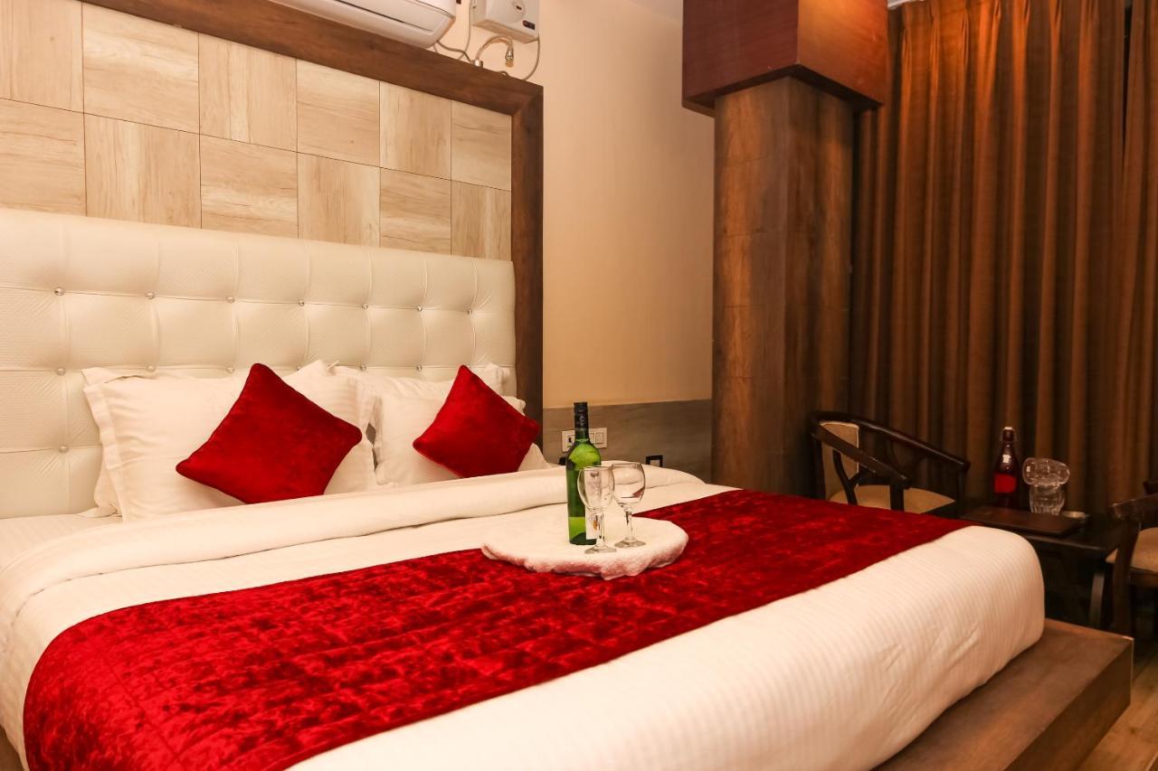 Hotel King Castle Dharamshala Ngoại thất bức ảnh