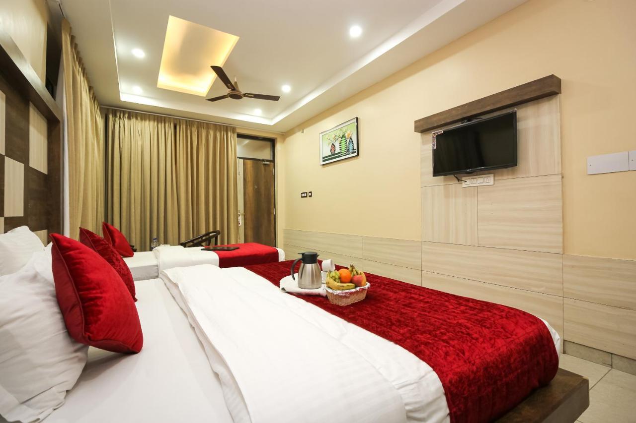 Hotel King Castle Dharamshala Ngoại thất bức ảnh