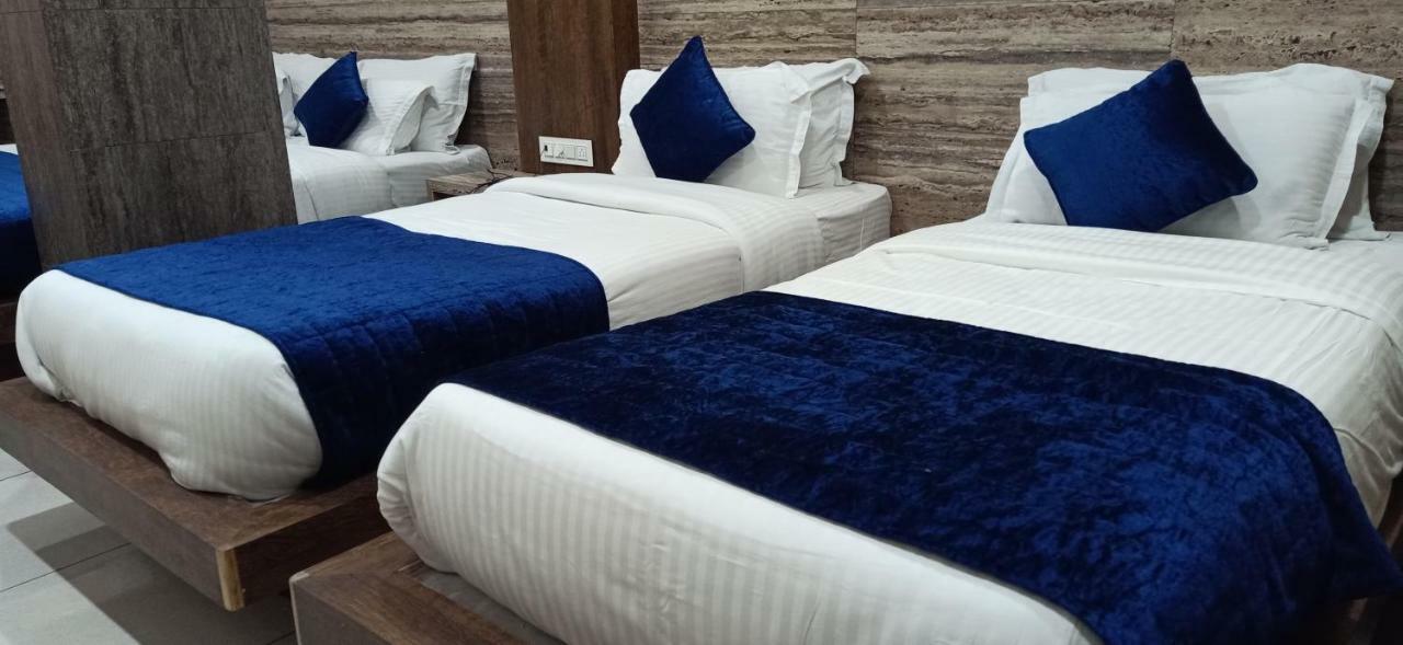 Hotel King Castle Dharamshala Ngoại thất bức ảnh